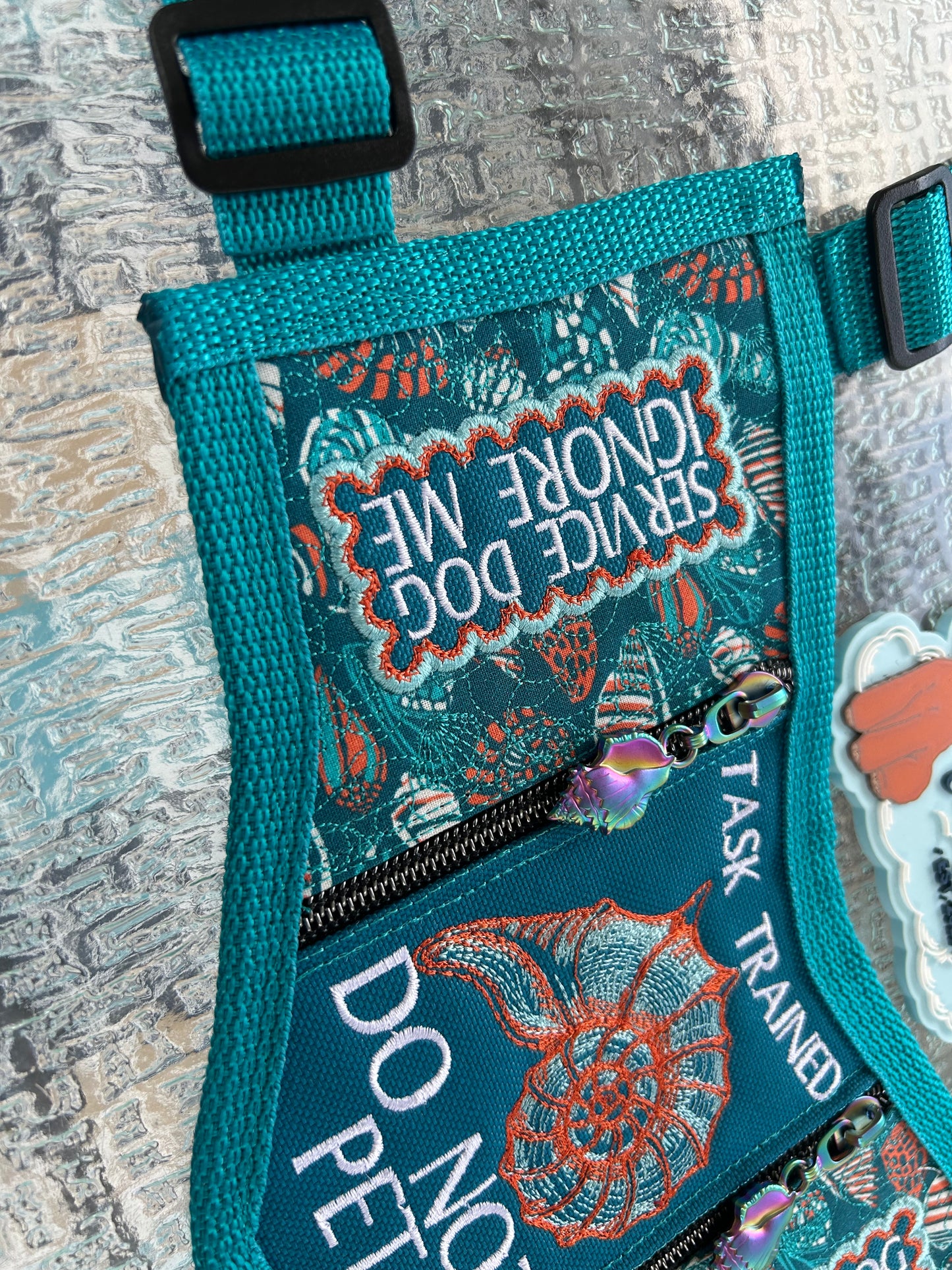 🐚🦪 shell - 10” vest 🌊🐚